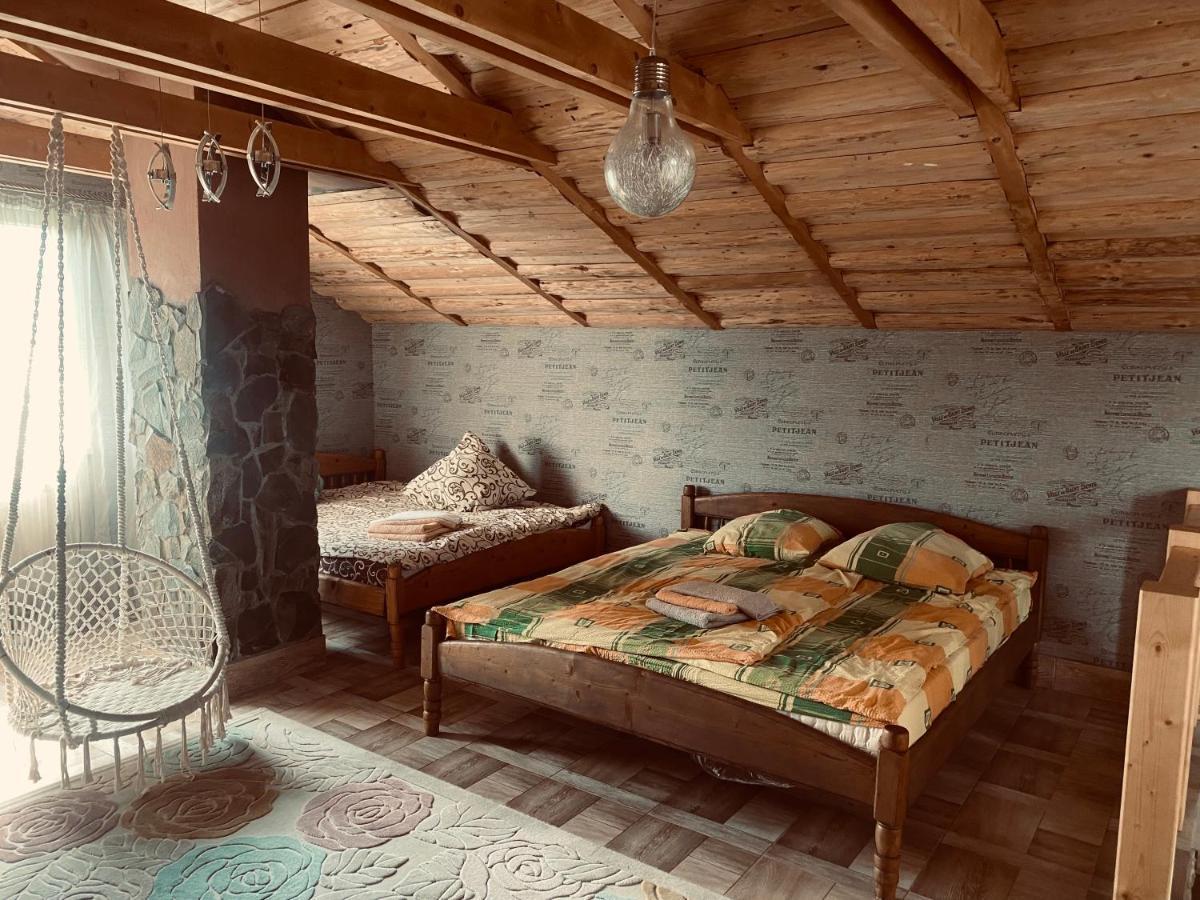 Guest house Forest House Yasinya
